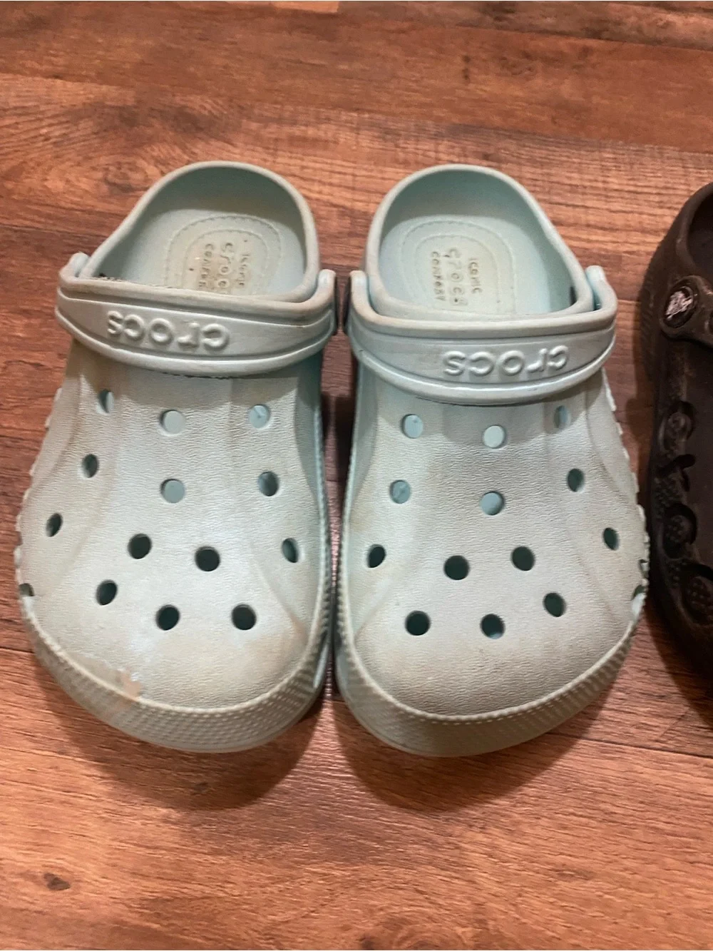 CROCS size j1